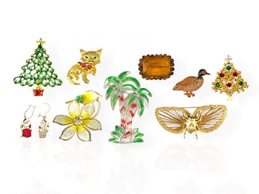 Vintage Fashion Brooches Including One Hallmarked for Czechoslovakia and Christmas Jewelry