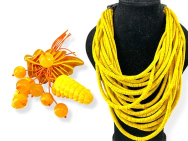 Lively Vintage Leaf & Pinecone Brooch and Yellow Wood Bead Necklace w/Natural Horn Closure
