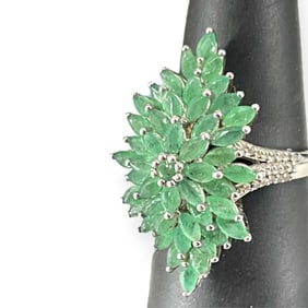 Emerald Cluster Ring in Silver