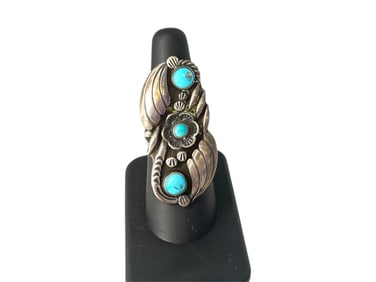 Southwestern Sterling Silver and Turquoise Stones Ring