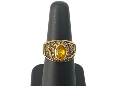 10k y/g High School Class Ring from 1981