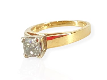 Princess Cut Diamond Solitaire in Lovely Mounting