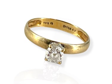 Solitaire Ring in Gold w/CZ