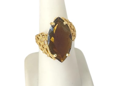 Attractive 10k y/g Ring with Marquise-Cut Smoky Quartz Stone