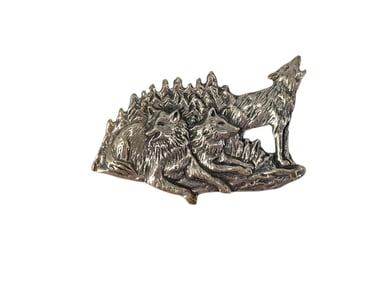 Sterling Silver Howling Wolves Brooch