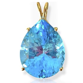 Prominent Blue Color Topaz Pendant