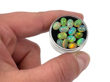 (14) Loose Opal Cabochons