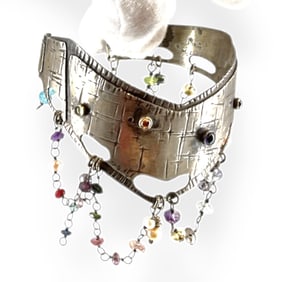 Silver Bracelet with Fringed Trim and Semi-Precious Stone Embellishment