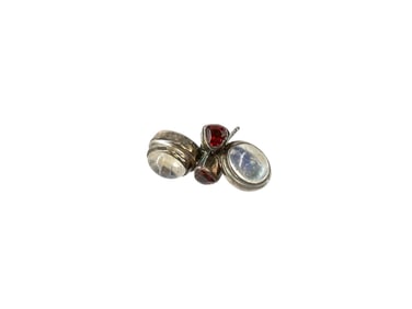 Pair of Sterling Silver Earrings with Garnets and Moonstones