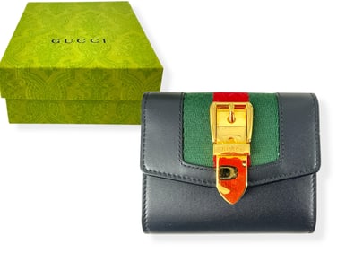 Lovely GUCCI Wallet with the Original Box