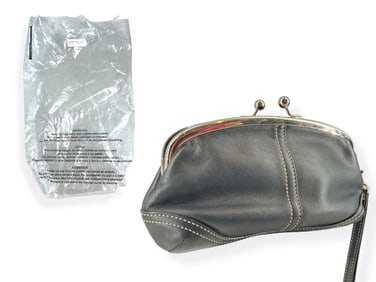 Smart COACH Kiss-Lock Frame SOHO Wristlet in Black Leather