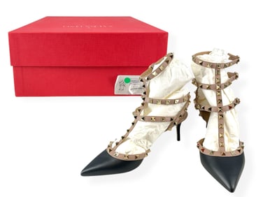 GORGEOUS Gladiator-Style ROCKSTUD CAGED PUMPS from VALENTINO - Retail $1,190 - Size 37