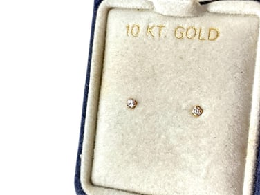 10kt Yellow Gold and Diamond Solitaire Earrings