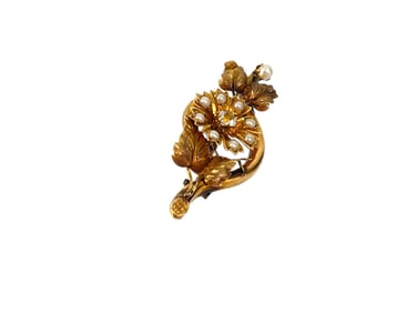 Pretty Victorian Gold Pin