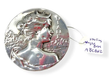 Sterling Silver Large Brooch Featuring Diana The Huntress