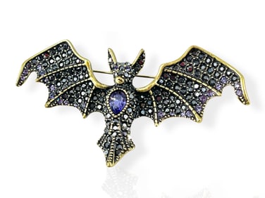 Striking Signed "Heidi Daus" Large Bat Brooch