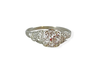 Platinum Ring with Cluster of Diamonds