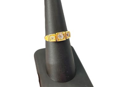 Lovely Antique 18k Band w/Old-Cut Diamonds