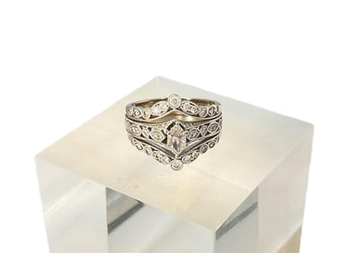 Lovely Three Band Ring with Marquise Diamond