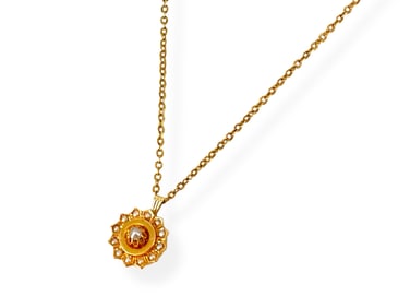 Gold Necklace and Pendant with Pearls