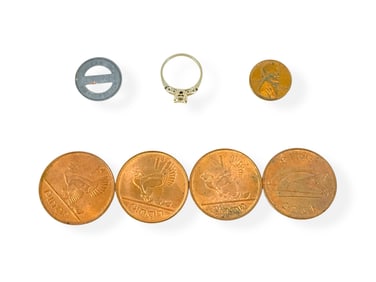 Gold Ring Mount, Foreign Coins, Token