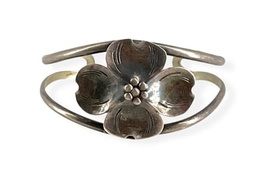 NYE Sterling Silver Flower Cuff