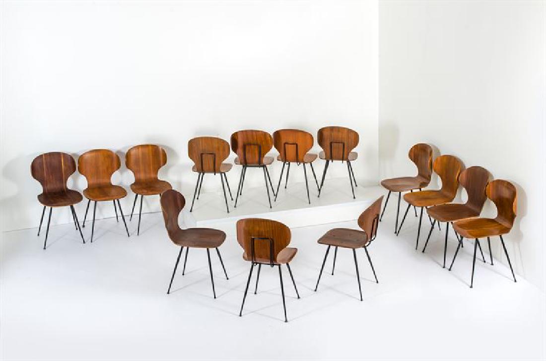 RATTI CARLO_x000D_ Quattordici sedie mod. Lulli: Compensato curvato. 1955 Alcune con il timbro del produttore cm 81,5x44x44