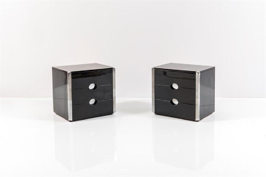 CACCIA DOMINIONI LUIGI: Coppia di comodini in legno laccato lucido al poliestere.Prod. Azucena dagli anni '60cm 57x60x47