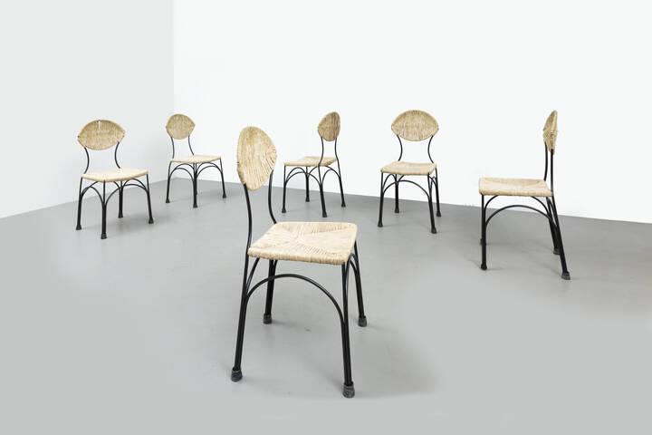 TOM DIXON: TOM DIXONStruttura in metallo grigio antracite e fibra di banano.Prod. Cappellini anni '80cm 97x91x40