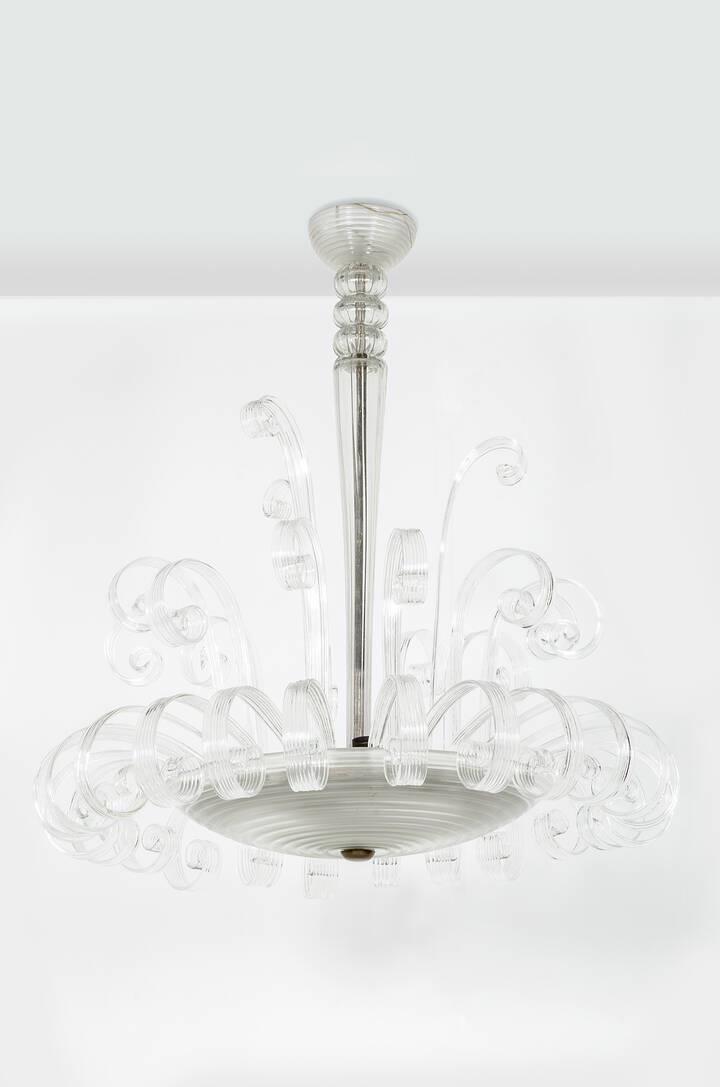 SEGUSO: Chandelier in blown glass and golden metal. 1950's h cm 85x81