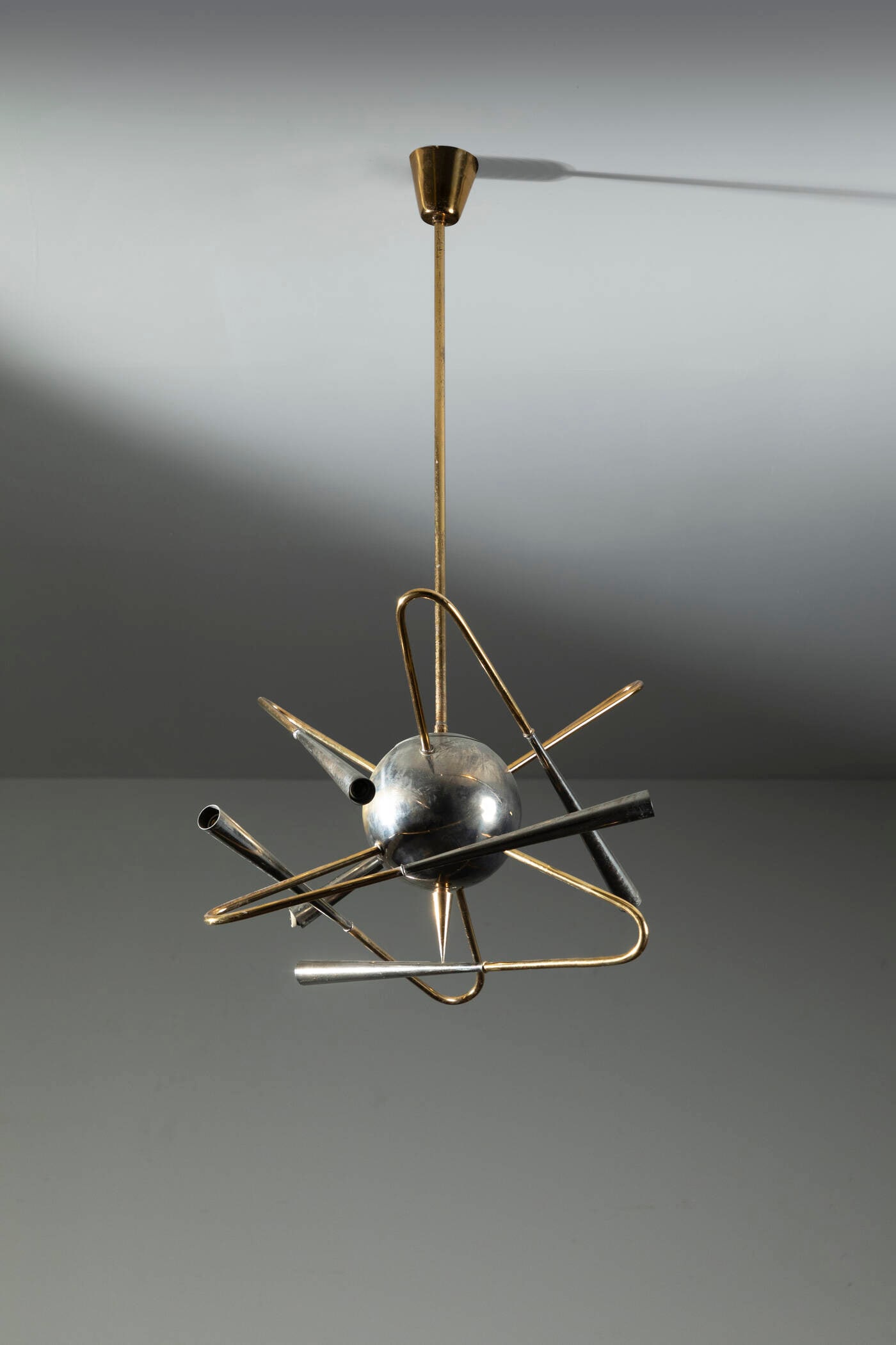 STILNOVO: STILNOVO Pendant lamp Frame in brass. 1950s h cm 100x55