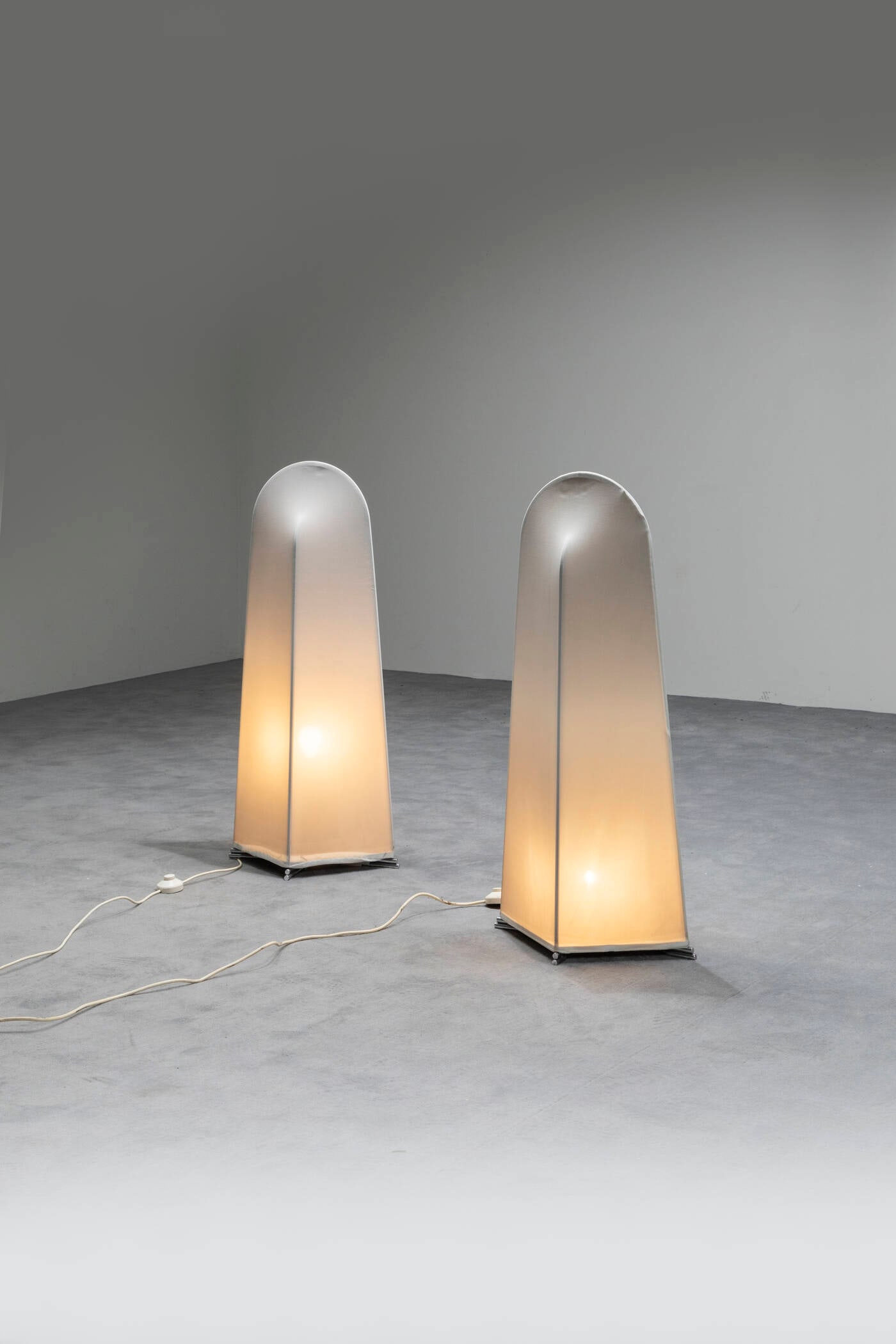 KAZUIDE TAKAHAMA (1 of 1)