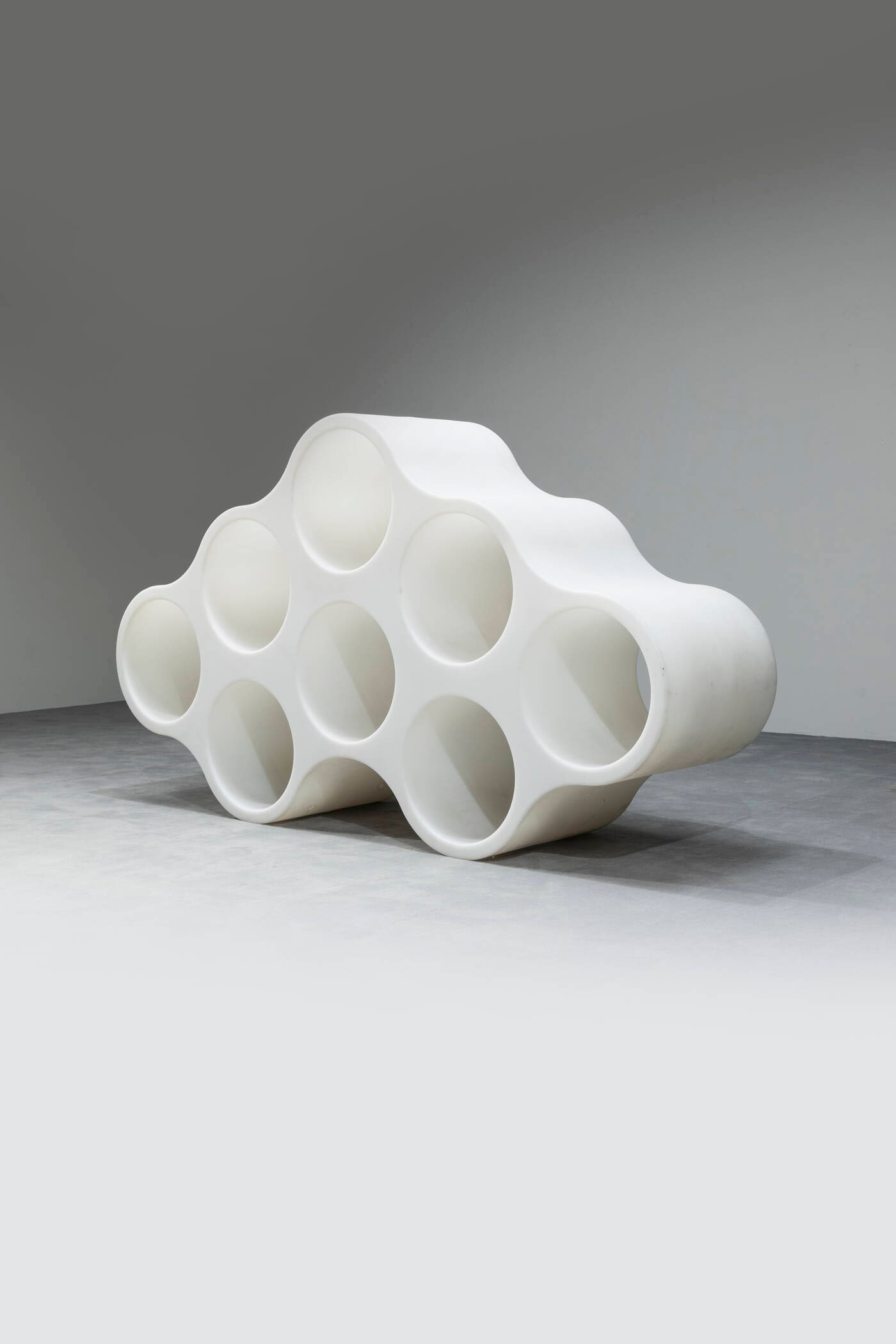 RONAN & ERWAN BOUROULLEC: RONAN & ERWAN BOUROULLEC Bookcase mod. Cloud Double-sided bookcase in white polyethylene with pass-through compartments. Made by Cappellini, 2000 cm 105x187x45 Defects