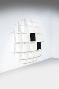 MANFREDO MASSIRONI: MANFREDO MASSIRONIPadova 1937 - 2011Libreria mod. TycoCompensato laccato. Anni '70cm 220x220x42Difetti
