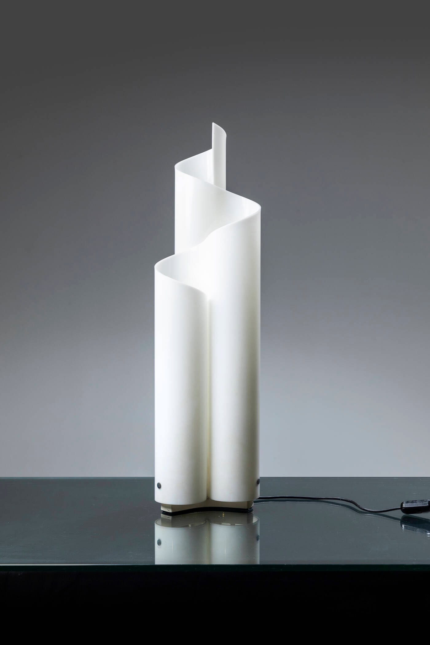 VICO MAGISTRETTI (1 of 1)