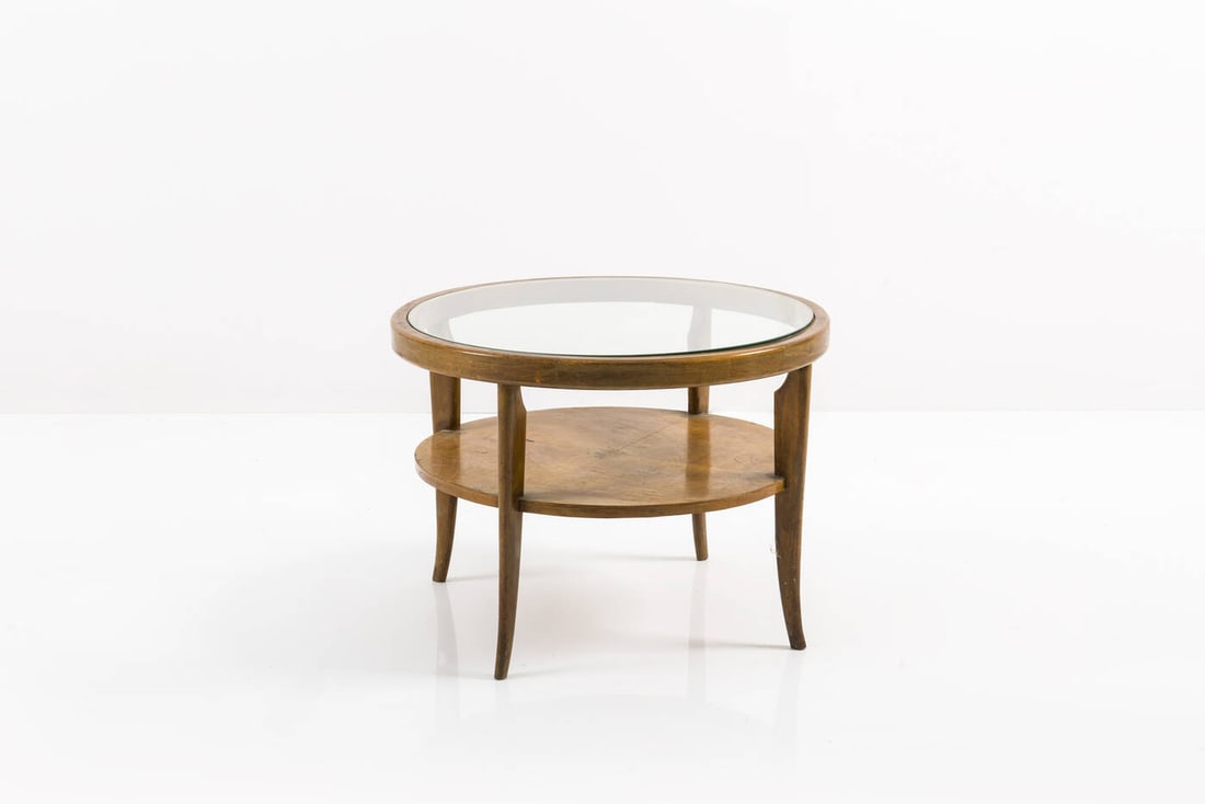 PRODUZIONE ITALIANA: PRODUZIONE ITALIANATavolino con struttura in legno, piano superiore in vetro, piano inferiore in legno.Anni '50cm 50x69Difetti