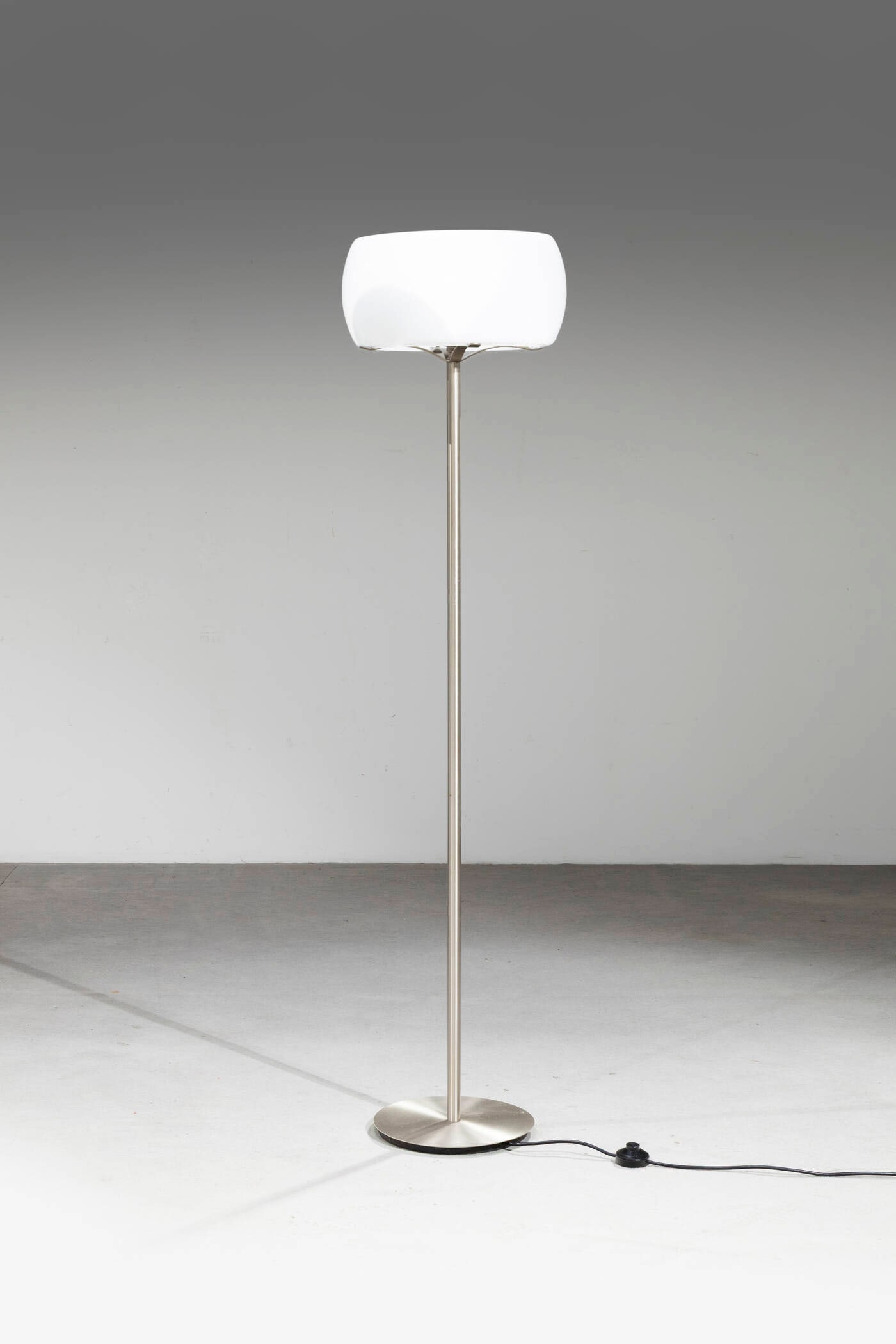 VICO MAGISTRETTI (1 of 1)