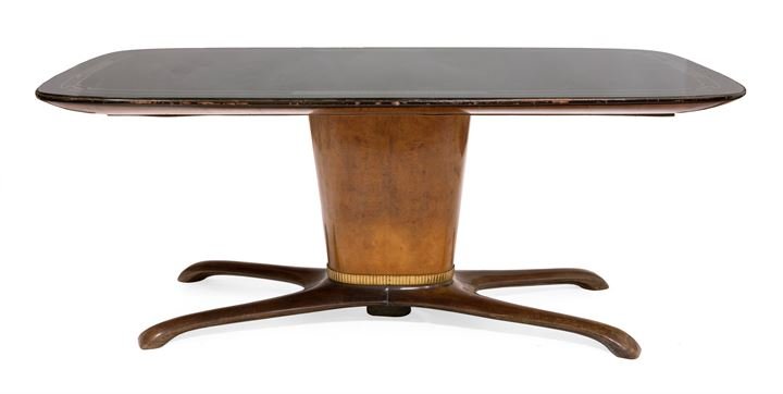 JANNACE SAVERIO Tavolo da pranzo in mogano, guarnizioni: Prod. Jannace e Kovacs Milano anni '50cm 80x197x98Bibl.: cfr modello simile in: Roberto Aloi, Esempi di arredamento moderno, Ulrico Hoepli 1952, fig. 146