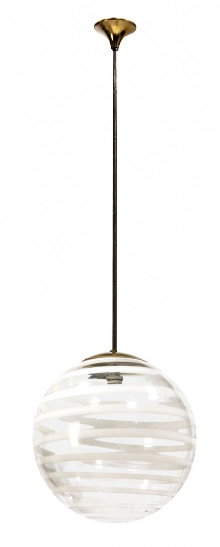 SCARPA CARLO 5258 Lampada a sospensione in vetro: Prod. Venini anni '40 h cm 120 diam cm 36 Bibl.: Bibl.: Anna Venini Diaz de Santillana, Venini. Catalogo ragionato 1921 - 1986, Skira 2000, pag. 256