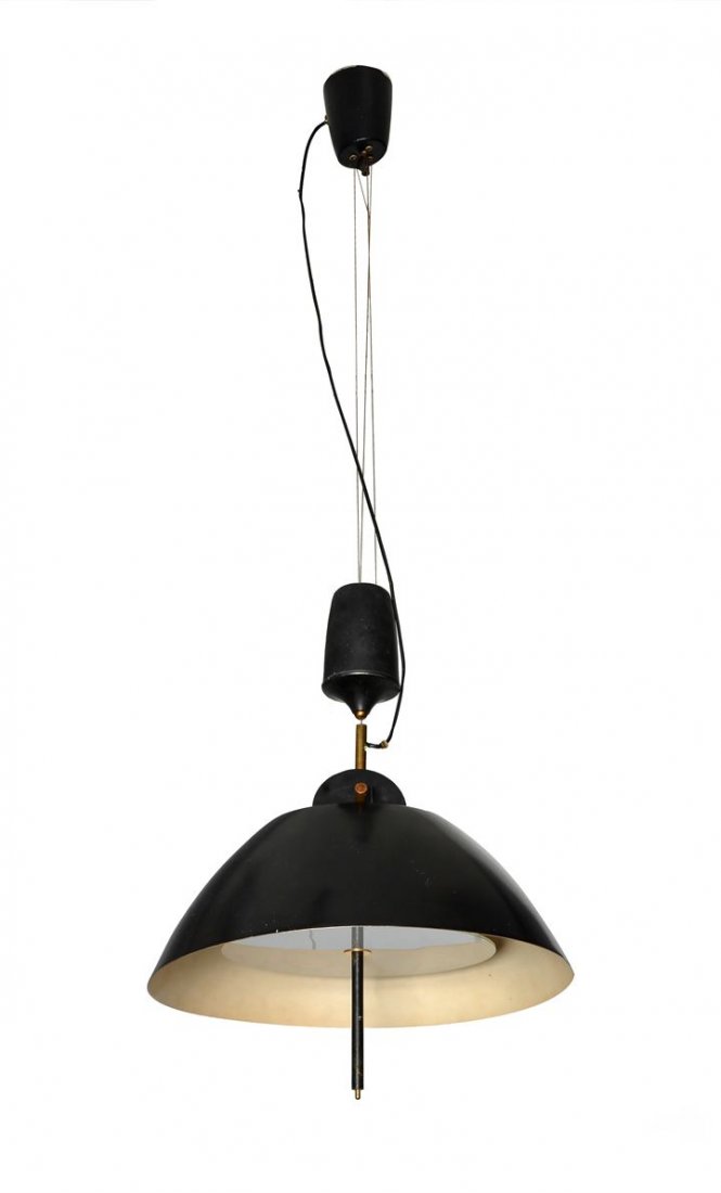 TORLASCO OSCAR Lampadario saliscendi, struttura in: alluminio verniciato nero e diffusori in perspex opalino. Prod. Lumi anni '50 h cm100(variabile)x40