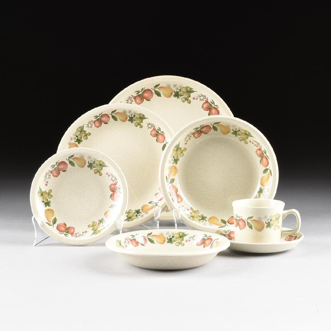 A SET OF WEDGWOOD "QUINCE" PATTERN OVEN-TO-TABLE (1 of 10)