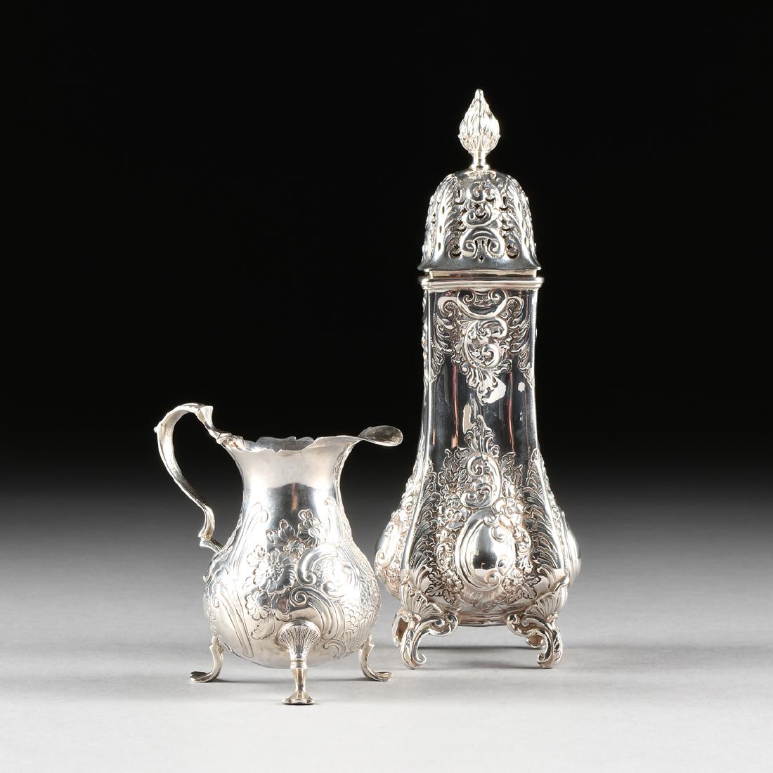 A GROUP OF TWO BRITISH STERLING SILVER ITEMS, (1 of 13)