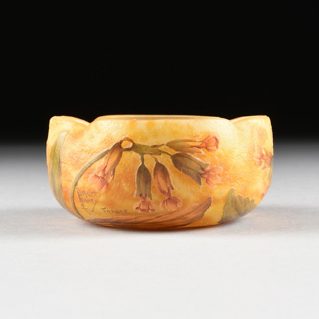 A DAUM FRERES CAMEO GLASS BOWL, NANCY, FRANCE, CIRCA (1 of 10)