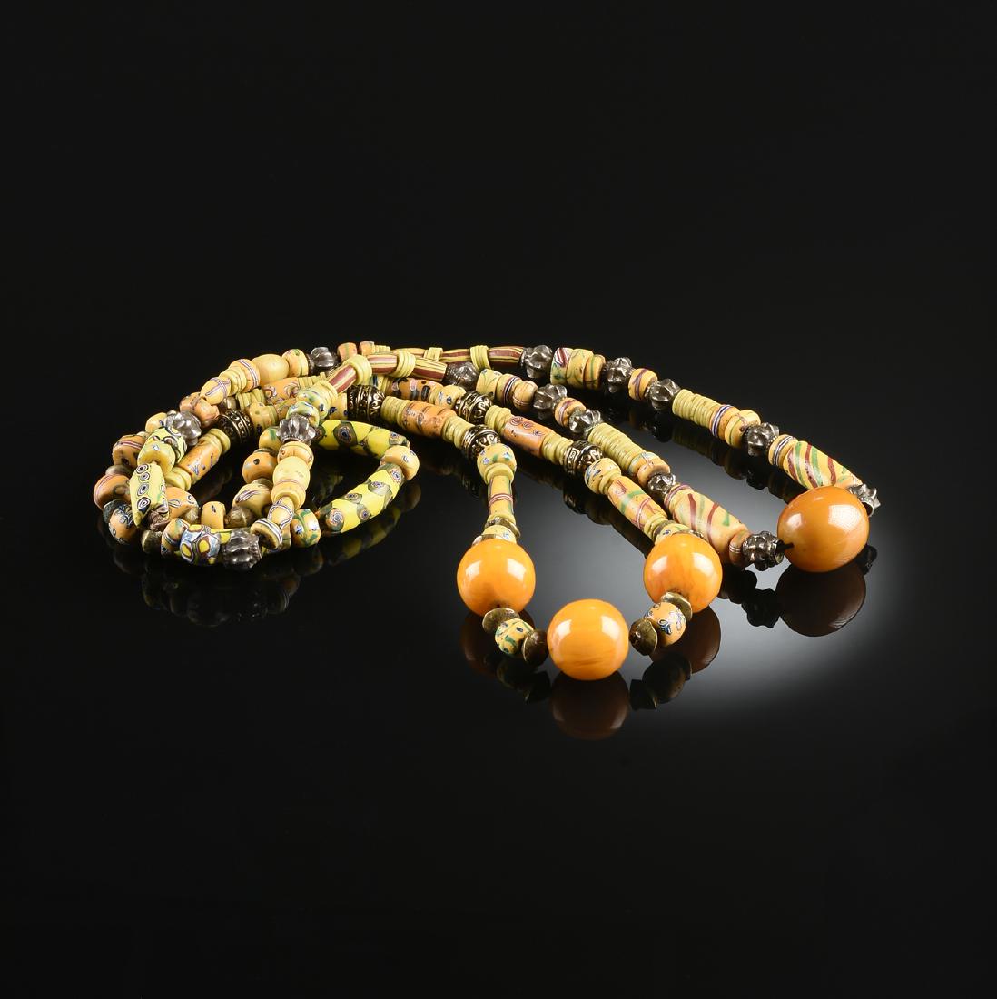 A GROUP OF TWO VINTAGE AFRICAN YELLOW TRADE BEAD STYLE (1 of 5)