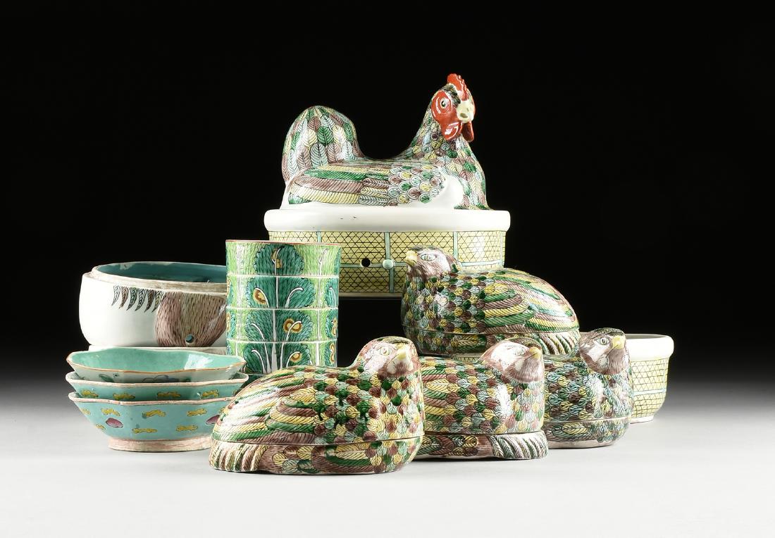 A GROUP OF TWELVE CHINESE EXPORT FAMILLE VERTE (1 of 18)