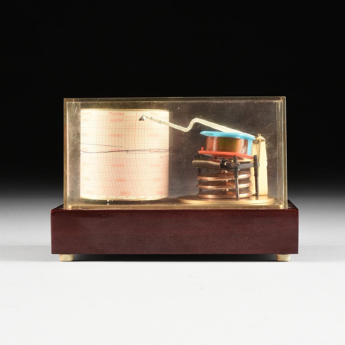 A VINTAGE LUFFT RECORDING BAROMETER OR BAROGRAPH, (1 of 8)