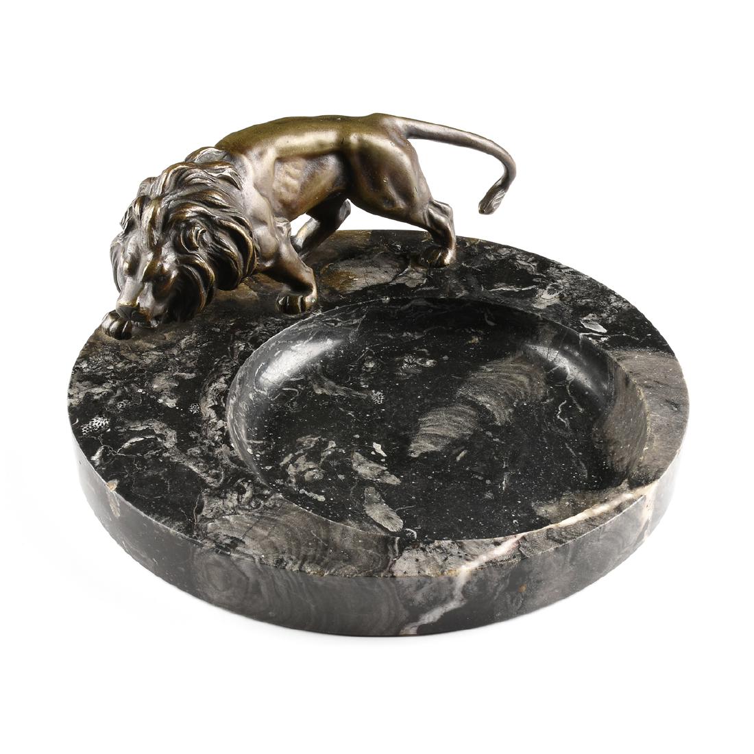 A GENTLEMAN'S VIENNA BRONZE STYLE BLACK FOSSIL (1 of 9)