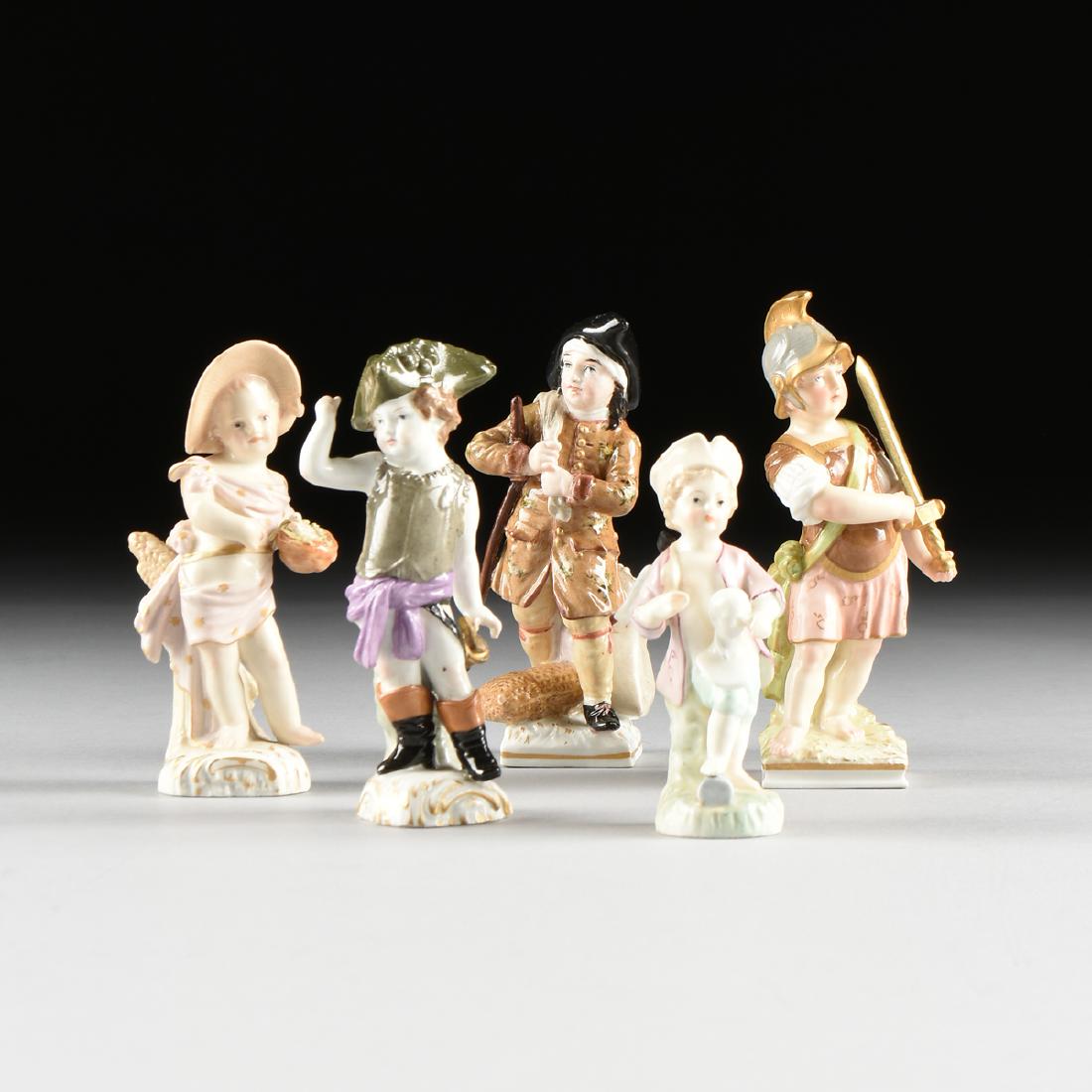 A GROUP OF FIVE KPM STYLE PAINTED PORCELAIN FIGURINES,