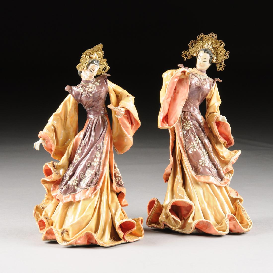 TWO VINTAGE AMERICAN BEADED AND GLAZED CLOTH ASIAN FAN (1 of 10)