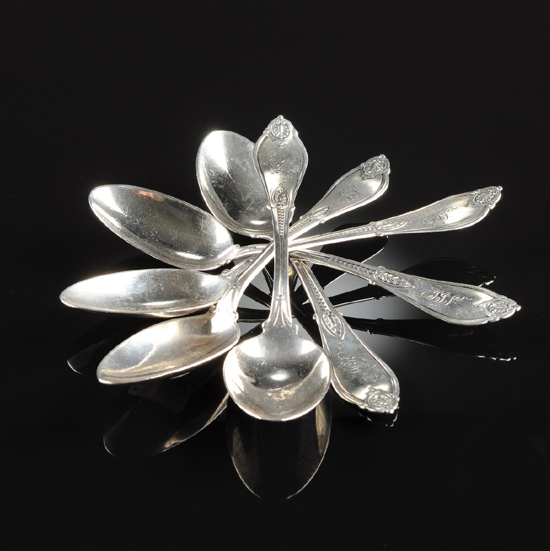 A SET OF FIVE ANTIQUE AMERICAN STERLING SILVER (1 of 4)